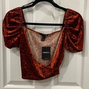 Cheetah puff sleeve top
